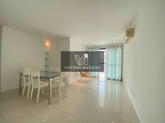 Apartamento 3 quartos e 4 banheiros, à venda, no bairro Praia do Canto em Vitória