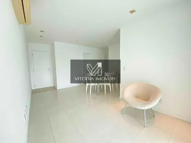 Apartamento 3 quartos e 4 banheiros, à venda, no bairro Praia do Canto em Vitória