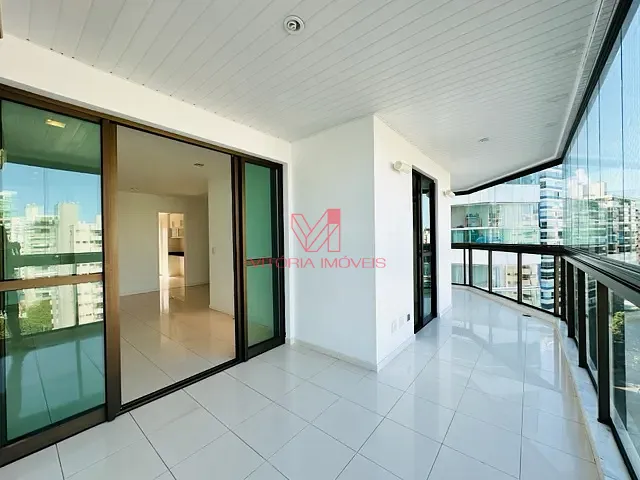 Apartamento 3 quartos e 3 banheiros, à venda, no bairro Praia do Canto em Vitória