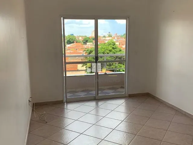 Apartamento 3 quartos e 1 banheiro, à venda, no bairro Jardim Macarenko em Sumaré