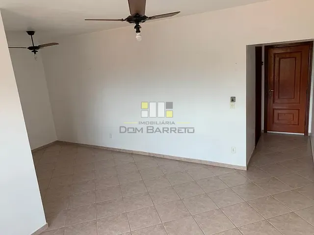 Apartamento 3 quartos e 1 banheiro, para alugar, no bairro Jardim Macarenko em Sumaré