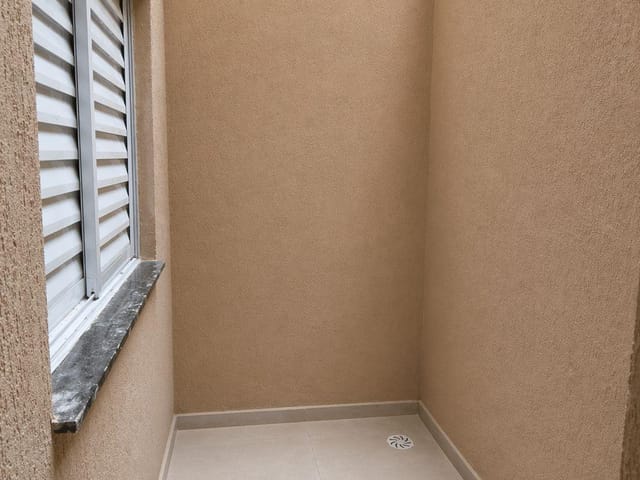Apartamento 2 quartos e 1 banheiro, para alugar, no bairro Guaianazes em São Paulo