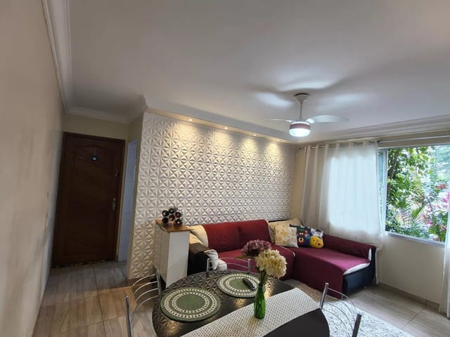 Apartamento com 52m² 2 quartos e 1 banheiro, à venda, no bairro Taquara em Rio de Janeiro