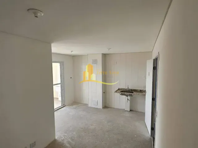 Apartamento 2 quartos e 2 banheiros, à venda ou para alugar, no bairro Itaquera em São Paulo