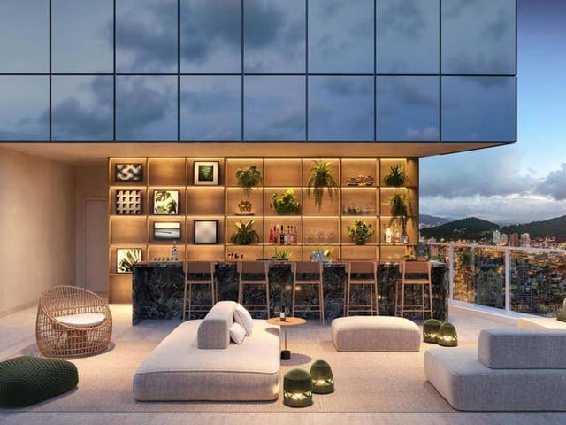 Apartamento com 286m² 4 quartos e 5 banheiros, à venda, no bairro Centro em Itapema