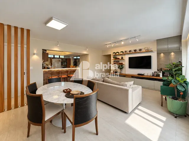 Apartamento 3 quartos e 2 banheiros, à venda, no bairro Asa Norte em Brasília