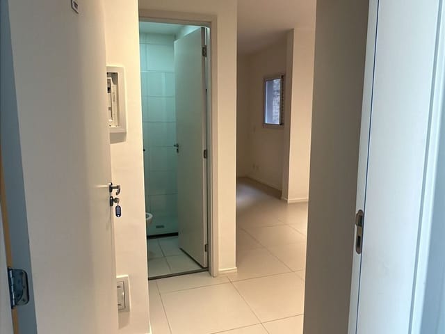 Apartamento 1 quarto e 1 banheiro, para alugar, no bairro Vila Carrão em São Paulo
