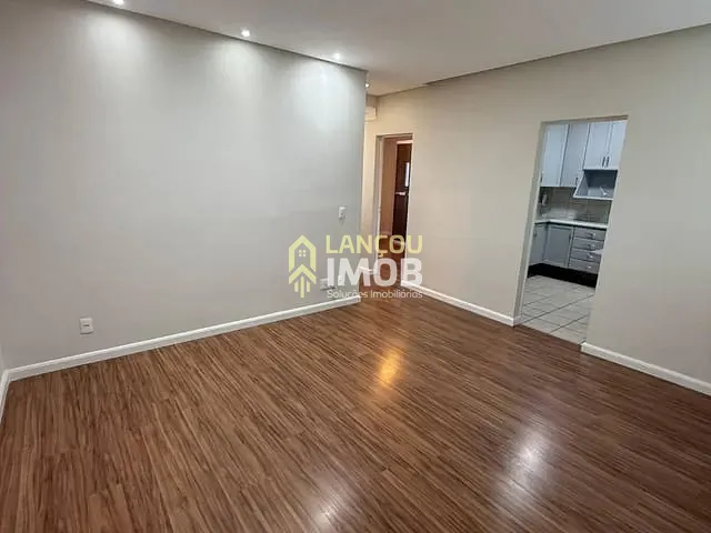 Apartamento 2 quartos e 1 banheiro, à venda, no bairro Jardim Santa Teresa em Jundiaí