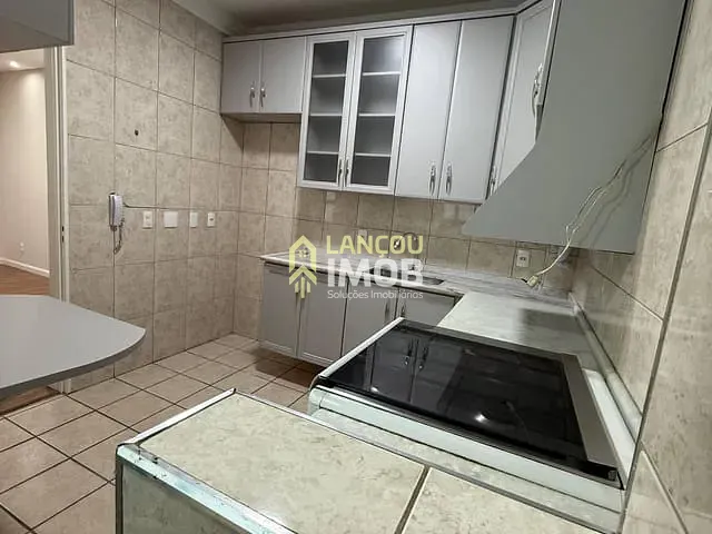 Apartamento 2 quartos e 1 banheiro, à venda, no bairro Jardim Santa Teresa em Jundiaí