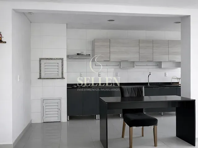 Apartamento 3 quartos e 4 banheiros, para alugar, no bairro Ariribá em Balneário Camboriú