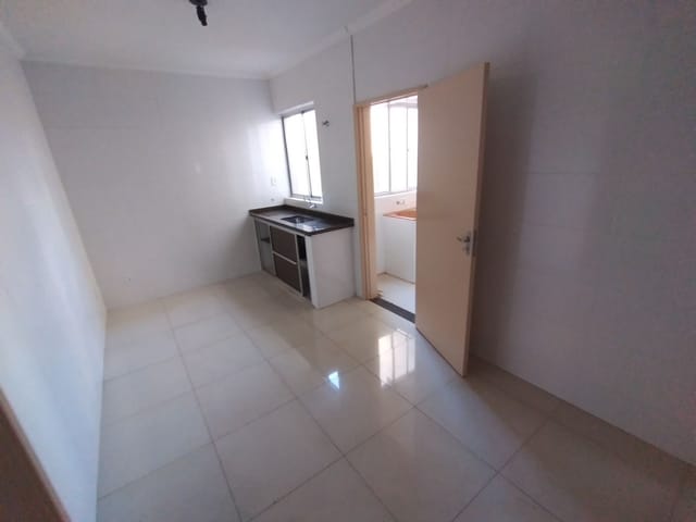 Foto do Apartamento - Apartamento com 3 dormitórios para alugar, 100 m² por R$ 1.800,00/mês - Centro - Alfenas/MG | H. DE PAIVA MAGALHAES & F.DE PAIVA MAGALHAES LTDA