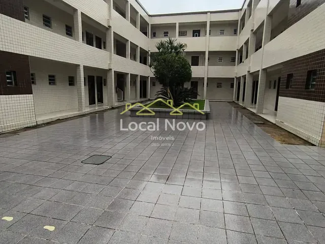 Apartamento 1 quarto e 1 banheiro, à venda, no bairro Centro em Mongaguá