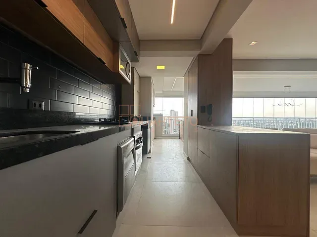 Apartamento 3 quartos e 4 banheiros, à venda ou para alugar, no bairro Vila Anastácio em São Paulo