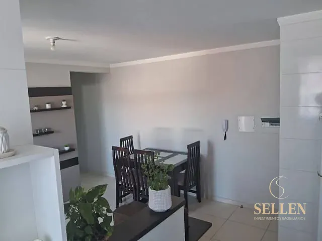 Apartamento 2 quartos e 1 banheiro, para alugar, no bairro Municípios em Balneário Camboriú