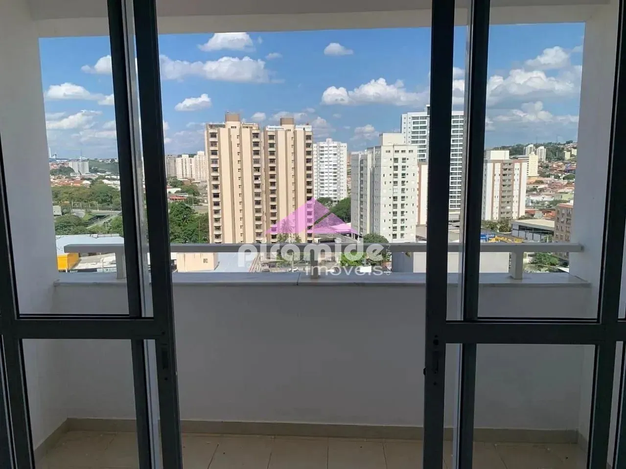 Apartamento, 3 quartos, 93 m² - Foto 2