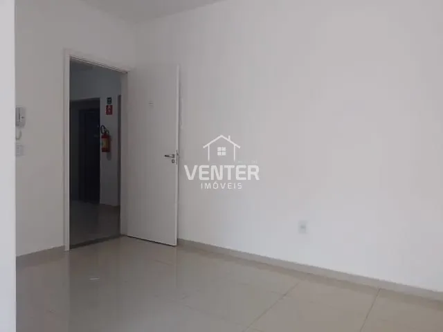 Apartamento com 69m² 2 quartos e 1 banheiro, à venda, no bairro Parque São Luís em Taubaté