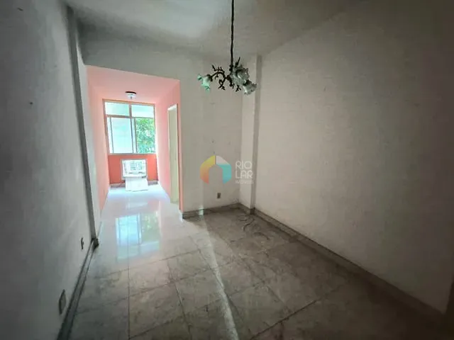 Apartamento com 67m² 2 quartos e 2 banheiros, à venda, no bairro Copacabana em Rio de Janeiro