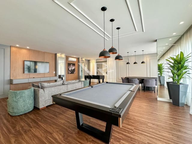 Apartamento com 191m² 3 quartos e 4 banheiros, à venda, no bairro Meia Praia em Itapema
