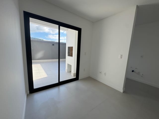 Apartamento com 70m² 1 quarto e 1 banheiro, à venda, no bairro Estados em Balneário Camboriú
