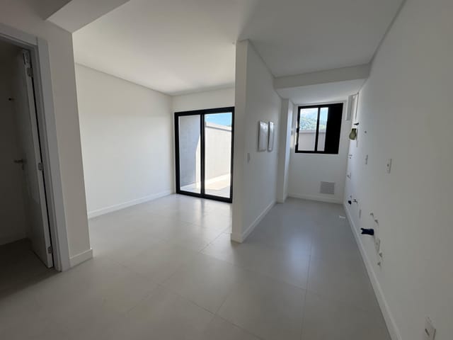 Apartamento com 70m² 1 quarto e 1 banheiro, à venda, no bairro Estados em Balneário Camboriú