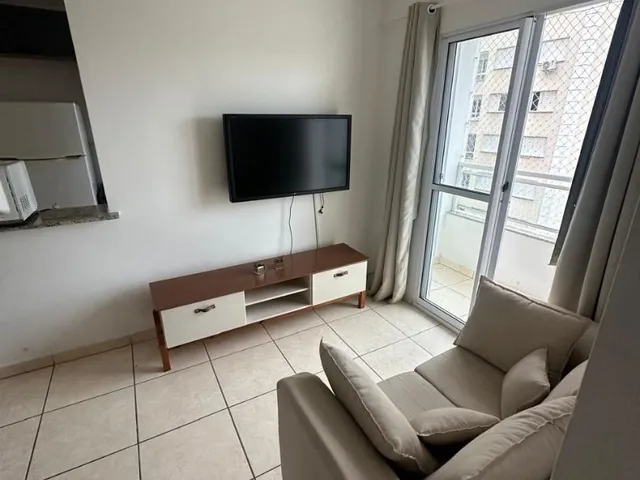Apartamento 3 quartos e 2 banheiros, para alugar, no bairro Glória em Macaé
