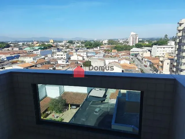Apartamento 2 quartos e 1 banheiro, para alugar, no bairro Centro em Rua Coronel Francisco Bicudo de Mello