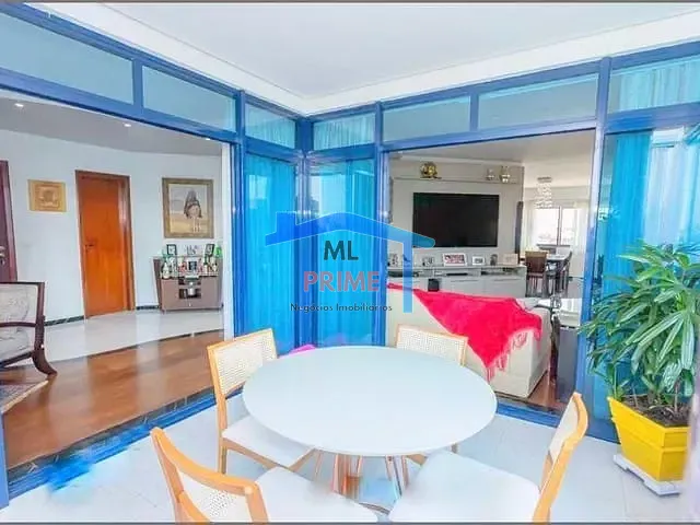 Apartamento com 450m² 4 quartos e 5 banheiros, à venda, no bairro Jardim Avelino em São Paulo