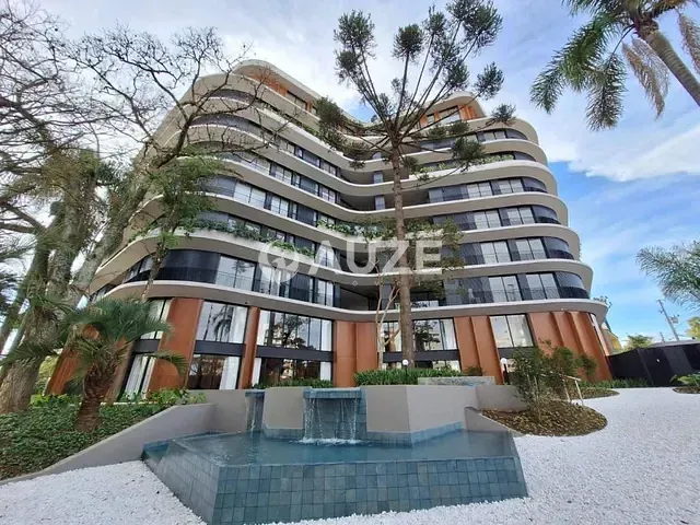 Apartamento com 141m² 3 quartos e 3 banheiros, à venda, no bairro Água Verde em Curitiba