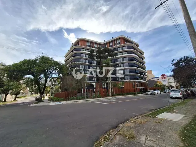 Apartamento com 141m² 3 quartos e 3 banheiros, à venda, no bairro Água Verde em Curitiba