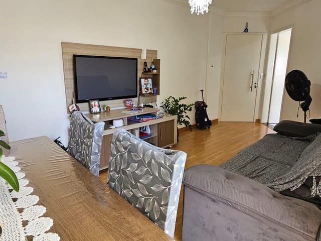 Foto do Apartamento - *OPORTUNIDADE APARTAMENTO 55m² Á VENDA- 2 DORMITÓRIOS- COZINHA E DORMITÓRIO PLANEJADO - ÓTIMA LOCALIZAÇÃO* | Rocha Marqueze Imóveis