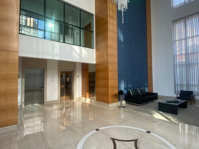 Apartamento 5 quartos e 6 banheiros, à venda, no bairro Vila Gomes Cardim em São Paulo
