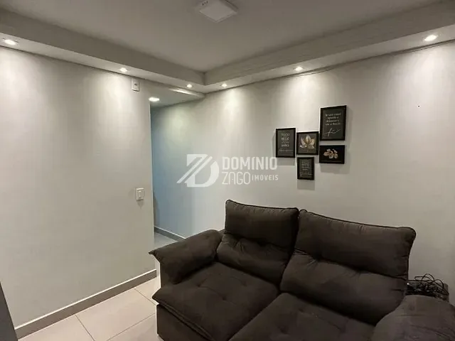 Apartamento com 61m² 2 quartos e 2 banheiros, à venda, no bairro Universitário em Uberaba
