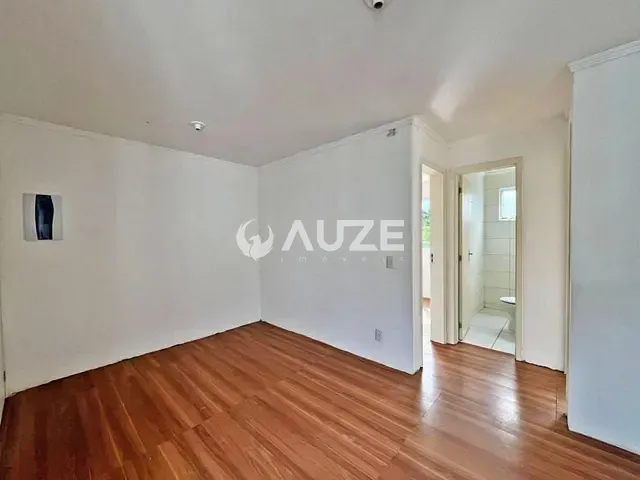 Apartamento com 40m² 2 quartos e 1 banheiro, à venda, no bairro Jardim Itaqui em Campo Largo