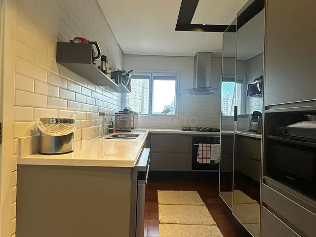 Apartamento 4 quartos e 5 banheiros, à venda, no bairro Vila Romana em São Paulo