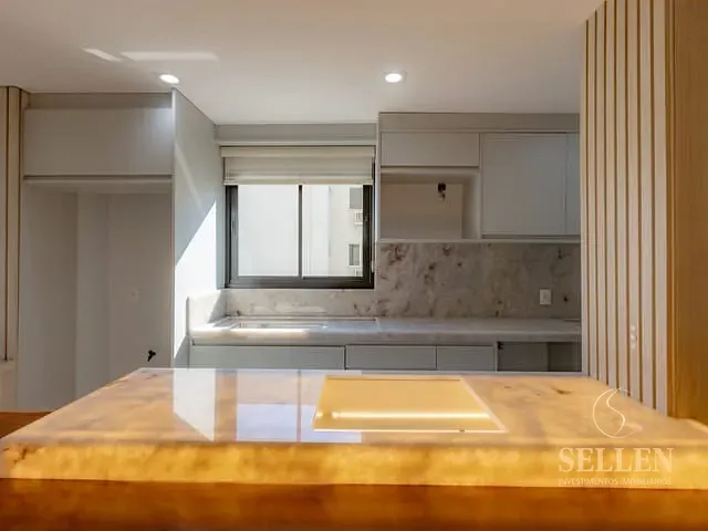 Apartamento 2 quartos e 2 banheiros, à venda, no bairro Praia Brava de Itajaí em Itajaí