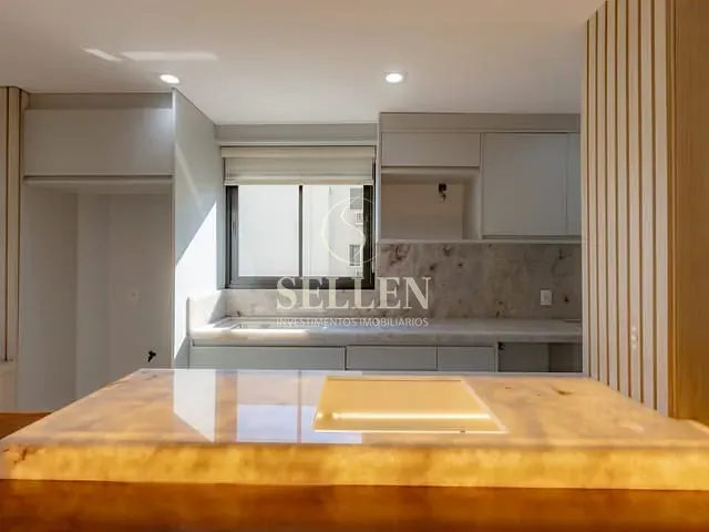 Apartamento 2 quartos e 2 banheiros, à venda, no bairro Praia Brava de Itajaí em Itajaí