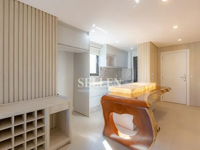 Apartamento 2 quartos e 2 banheiros, à venda, no bairro Praia Brava de Itajaí em Itajaí