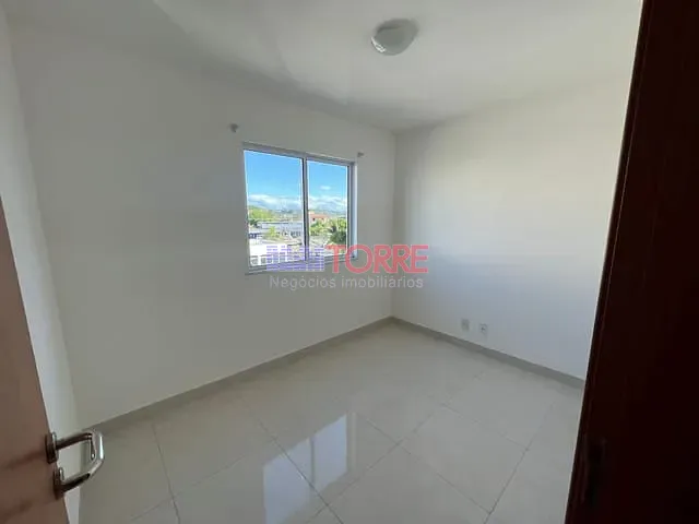 Apartamento 2 quartos e 2 banheiros, para alugar, no bairro Nossa Senhora da Vitória em Ilhéus