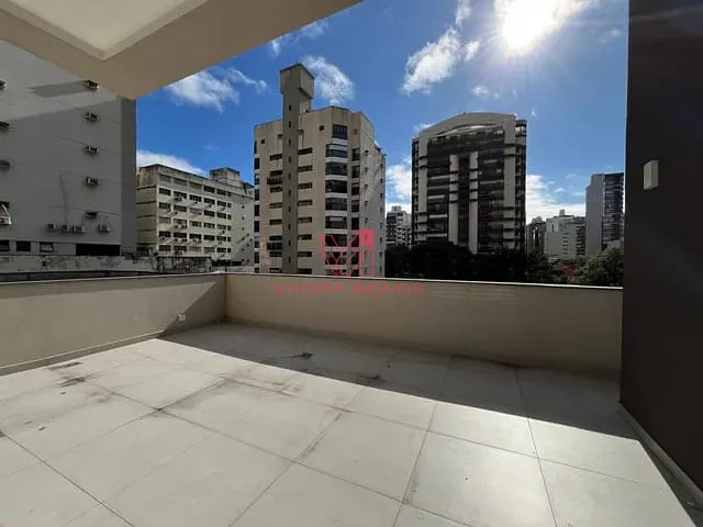 Apartamento 3 quartos e 2 banheiros, para alugar, no bairro Praia do Canto em Vitória