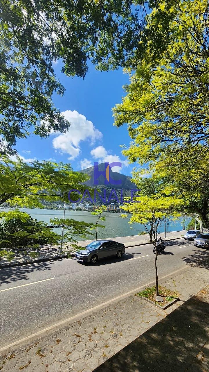 Apartamento, 3 quartos, 240 m² - Foto 2