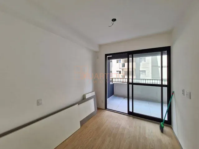 Apartamento 1 quarto e 1 banheiro, para alugar, no bairro Pinheiros em São Paulo