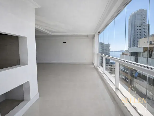 Apartamento 3 quartos e 4 banheiros, à venda, no bairro Meia Praia em Itapema
