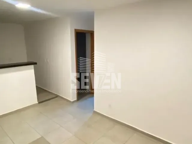 Apartamento com 47m² 2 quartos e 1 banheiro, à venda ou para alugar, no bairro Jardim Vitória em Bauru