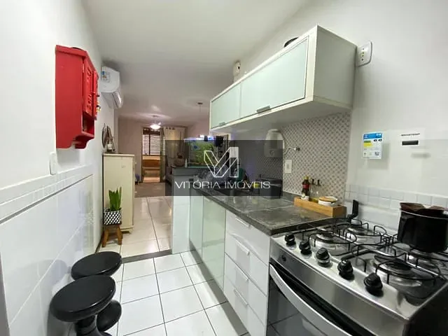 Apartamento 2 quartos e 2 banheiros, à venda, no bairro Jardim da Penha em Vitória