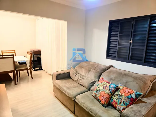 Apartamento 2 quartos e 1 banheiro, à venda, no bairro Condomínio Residencial Beija-Flor em Itatiba