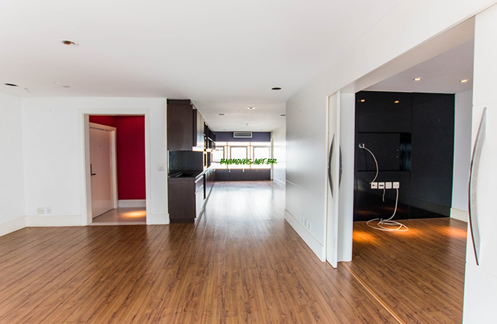Apartamento, 4 quartos, 5000 m² - Foto 1