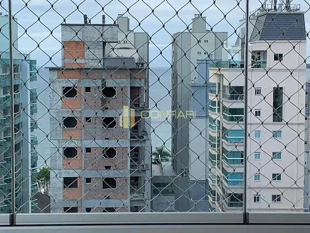 Apartamento com 220m² 4 quartos e 5 banheiros, para alugar, no bairro Meia Praia em Itapema