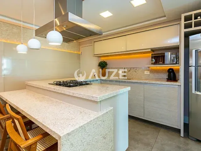 Apartamento com 79m² 2 quartos e 2 banheiros, à venda, no bairro Portão em Curitiba