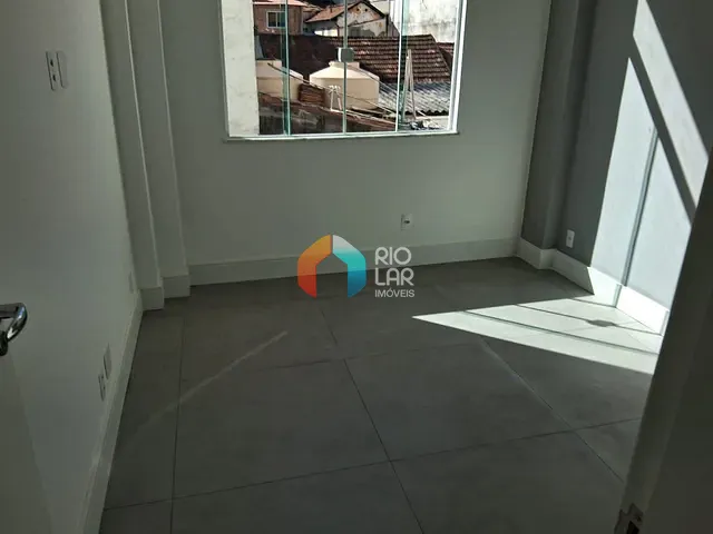 Apartamento com 55m² 2 quartos e 1 banheiro, à venda, no bairro Catete em Rio de Janeiro