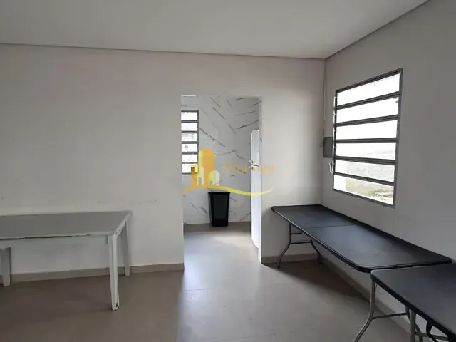 Apartamento 2 quartos e 1 banheiro, para alugar, no bairro Conjunto Habitacional Barro Branco II em São Paulo